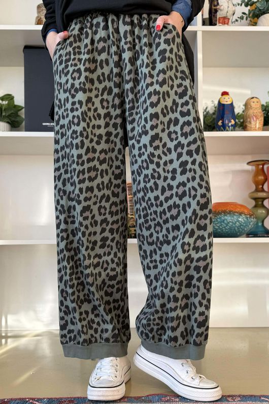 Untamed Demi Bloom Barrel Pant Khaki -